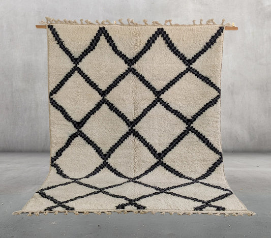 Large Handmade Beni Ouarain Rug - 280 x 205 cm (9.19 x 6.73 ft)