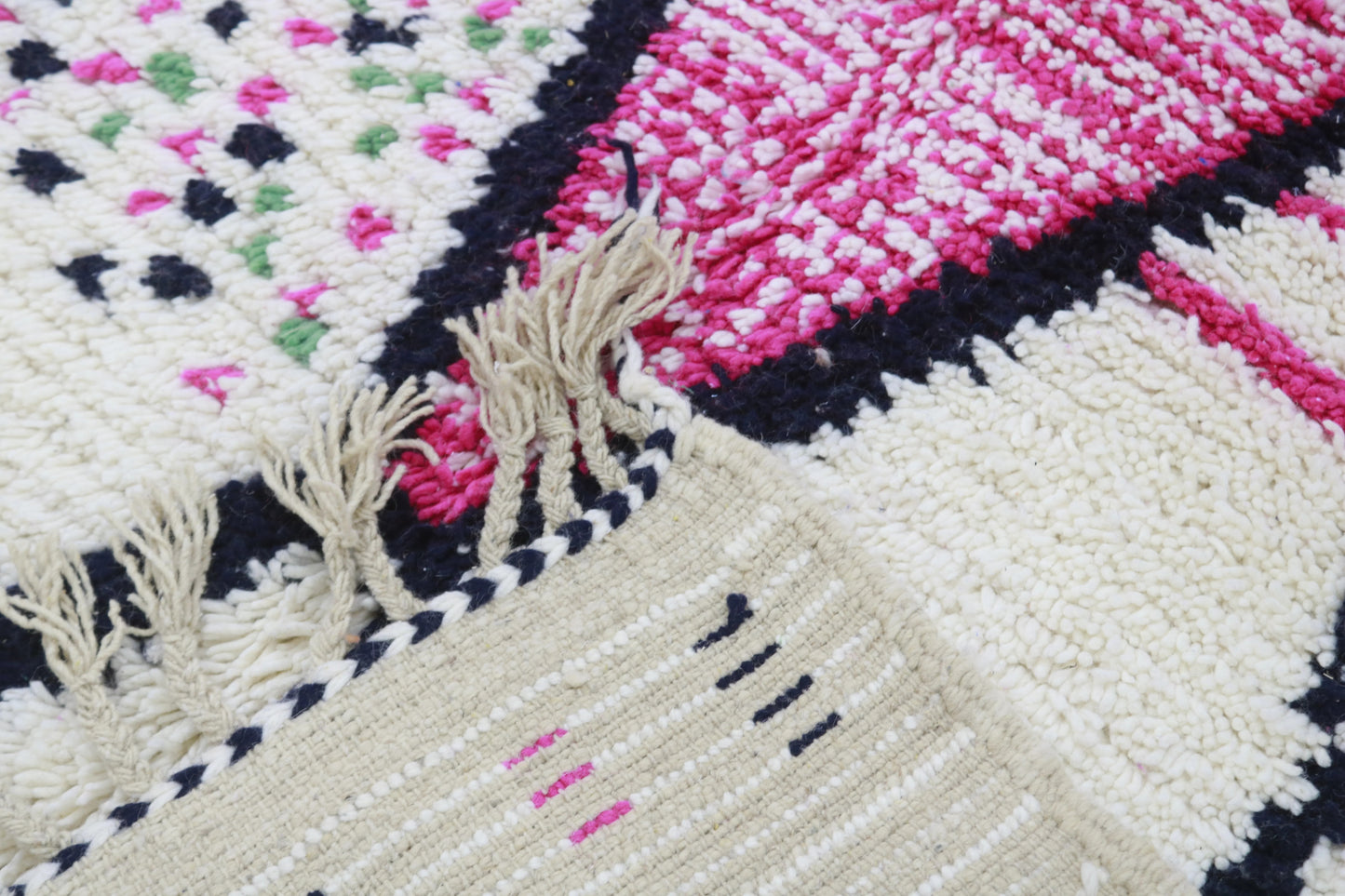Large Handmade Azilal Rug - 300 x 210 cm (Ivory, Pink & Multicolor)