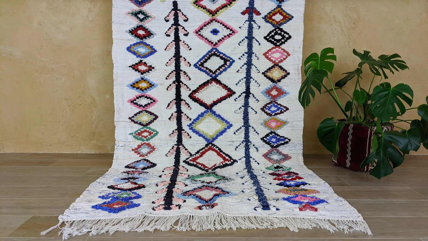 Boucherouite Rug - 205 x 125 cm (6.73 x 4.1 ft)